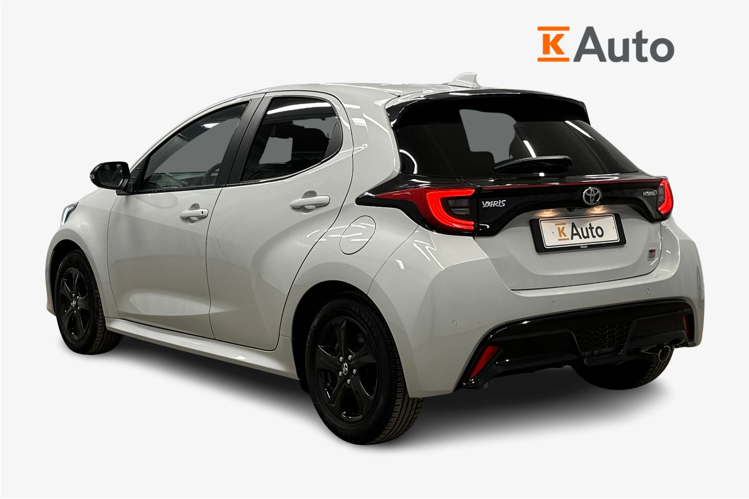 harmaa Toyota Yaris 2022 kuva 3.