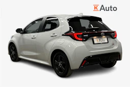 harmaa Toyota Yaris 2022 kuva 3.