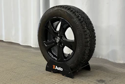 harmaa Toyota Yaris 2022 kuva 13.