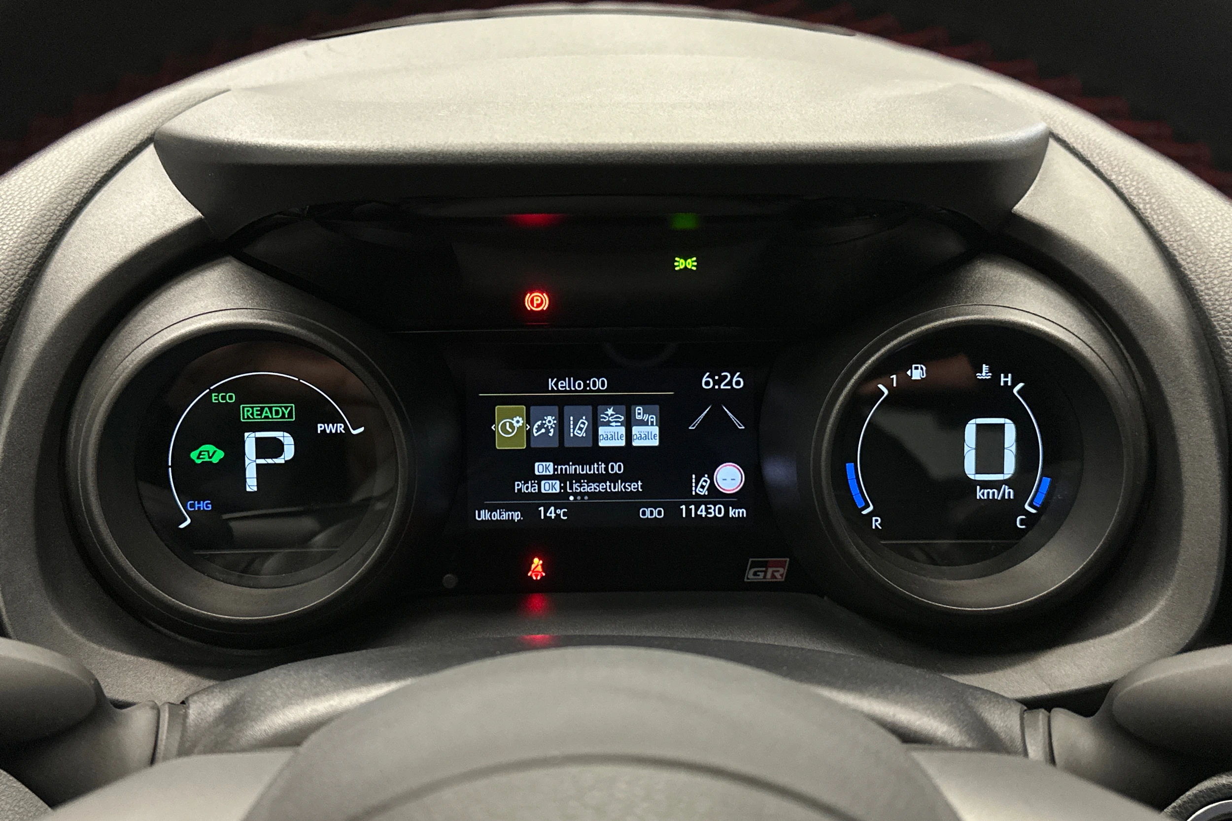 harmaa Toyota Yaris 2022 kuva 20.