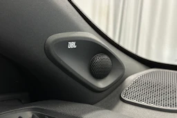 harmaa Toyota Yaris 2022 kuva 28.