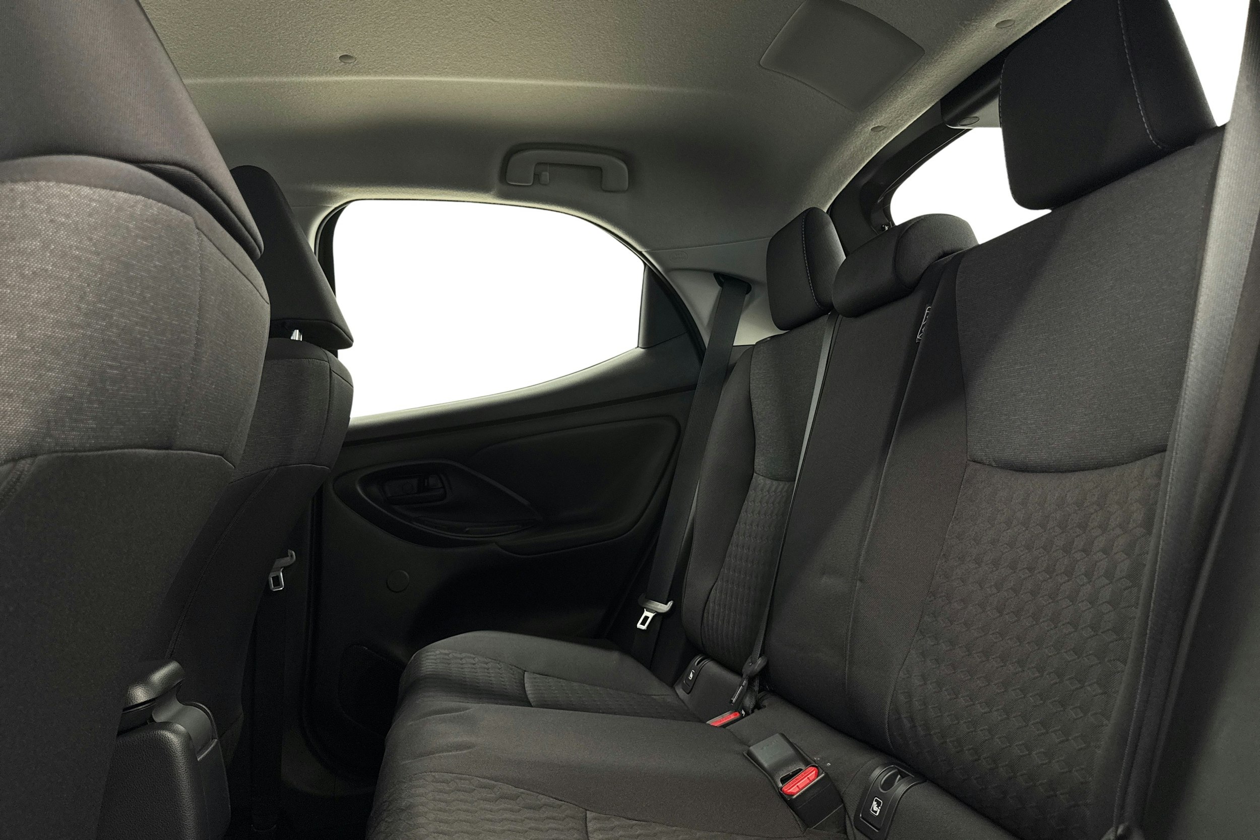 harmaa Toyota Yaris 2022 kuva 10.