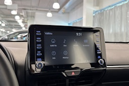 harmaa Toyota Yaris 2022 kuva 31.