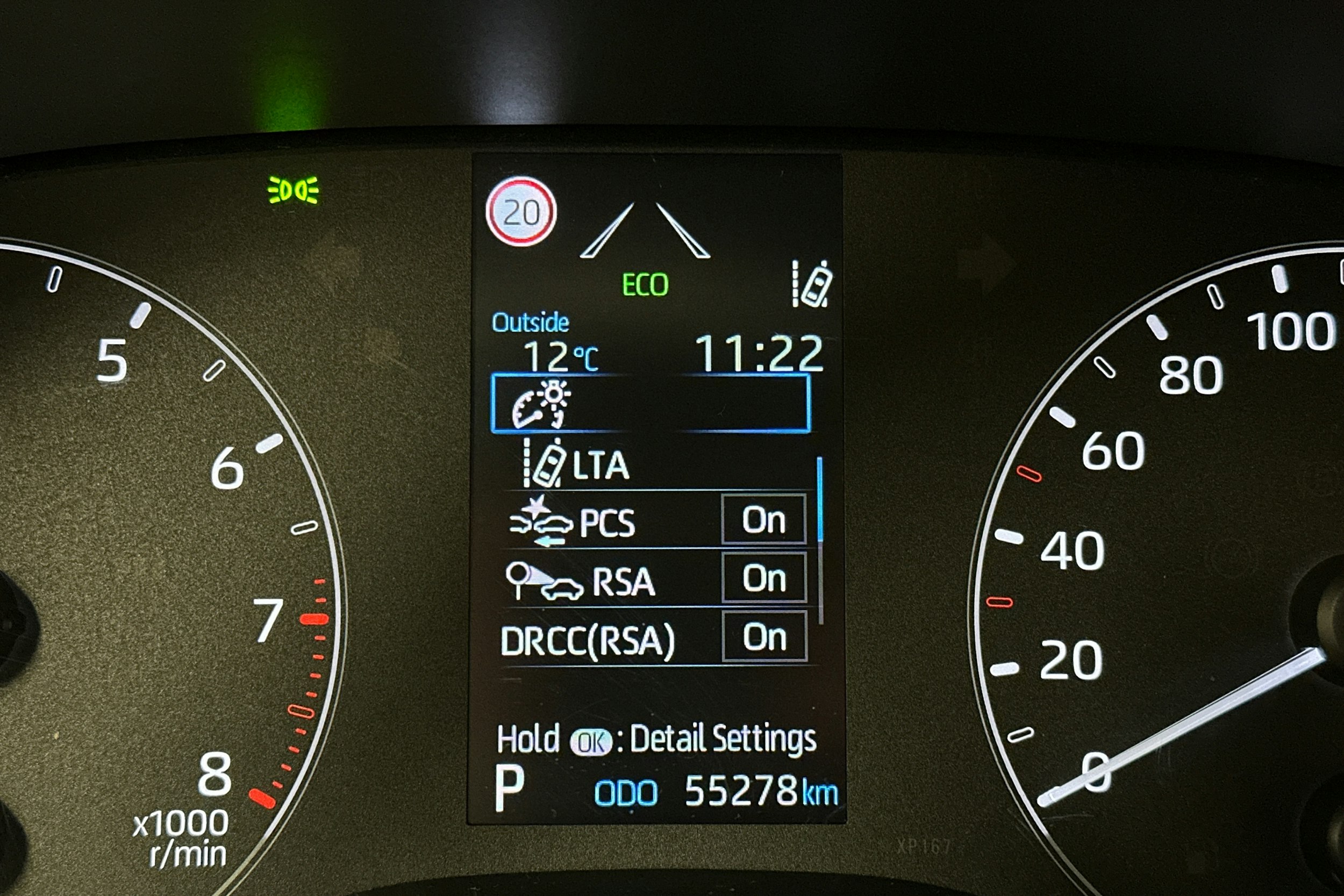 valkoinen Toyota Yaris 2022 kuva 20.