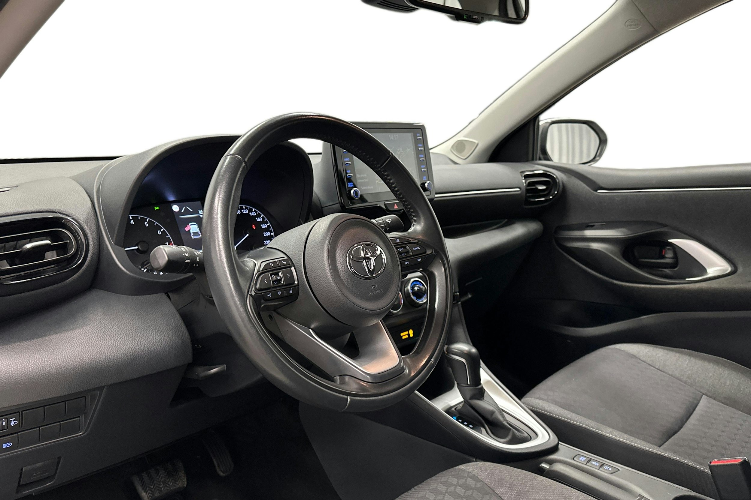 valkoinen Toyota Yaris 2022 kuva 6.