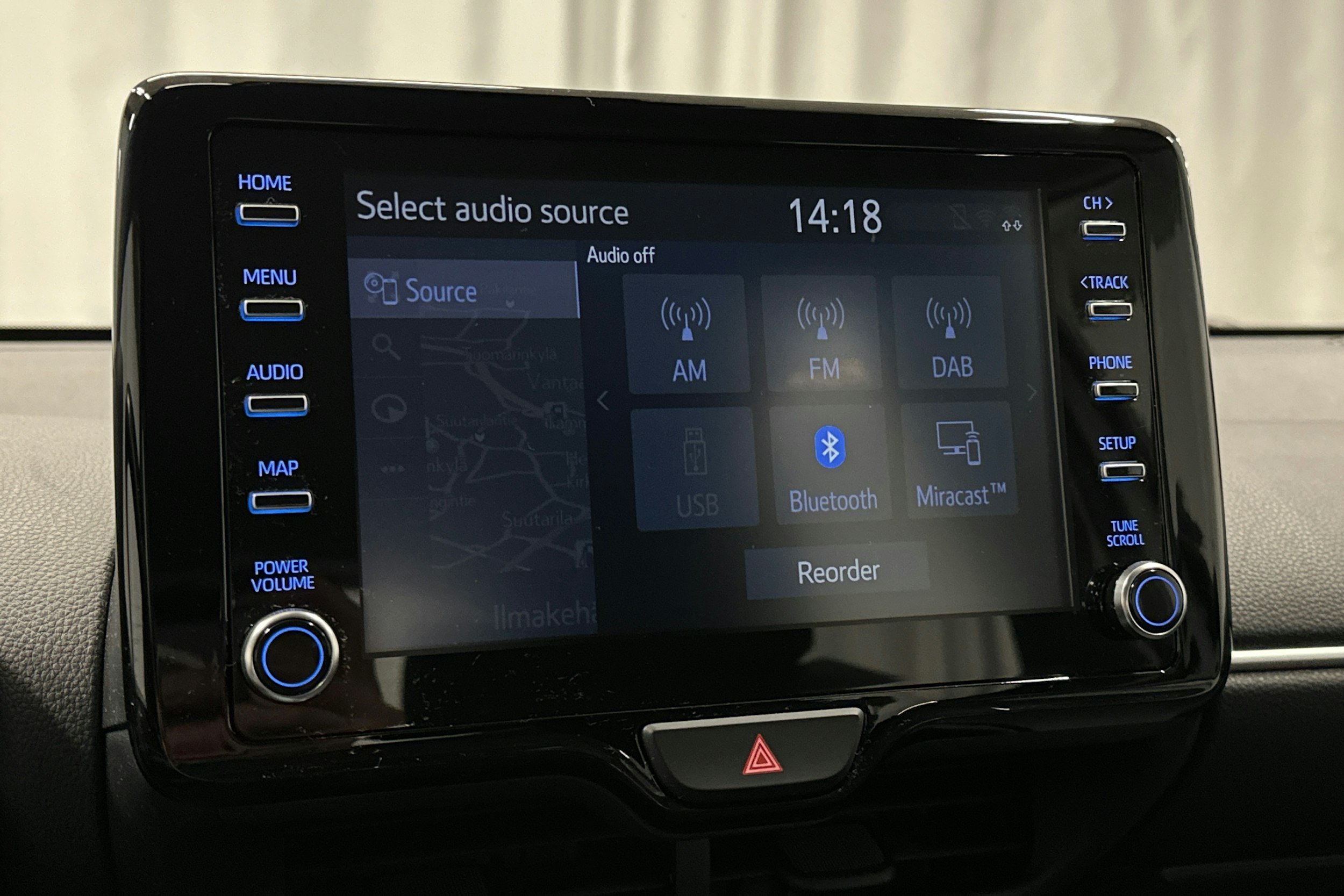 valkoinen Toyota Yaris 2022 kuva 18.