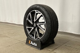 punainen Toyota Yaris 2022 kuva 10.