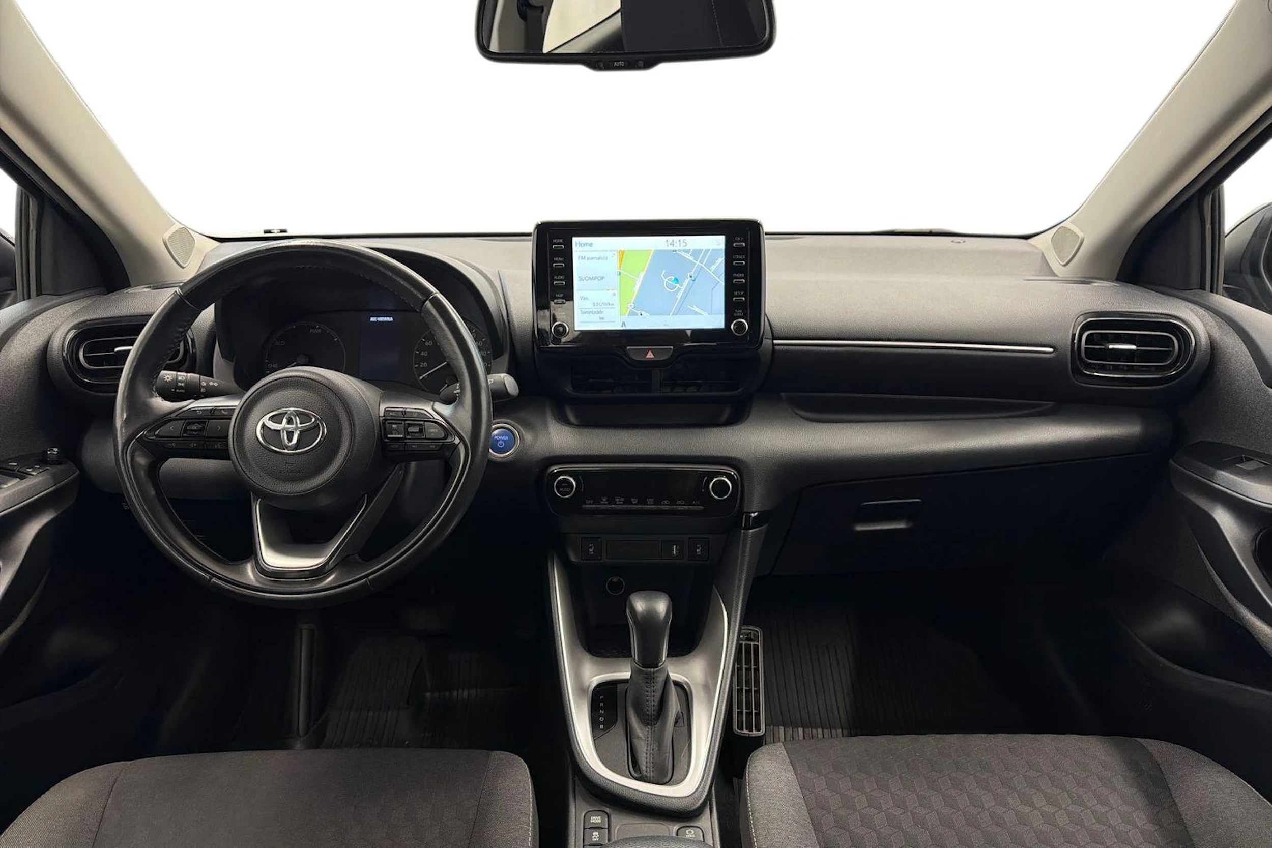 musta Toyota Yaris 2022 kuva 7.