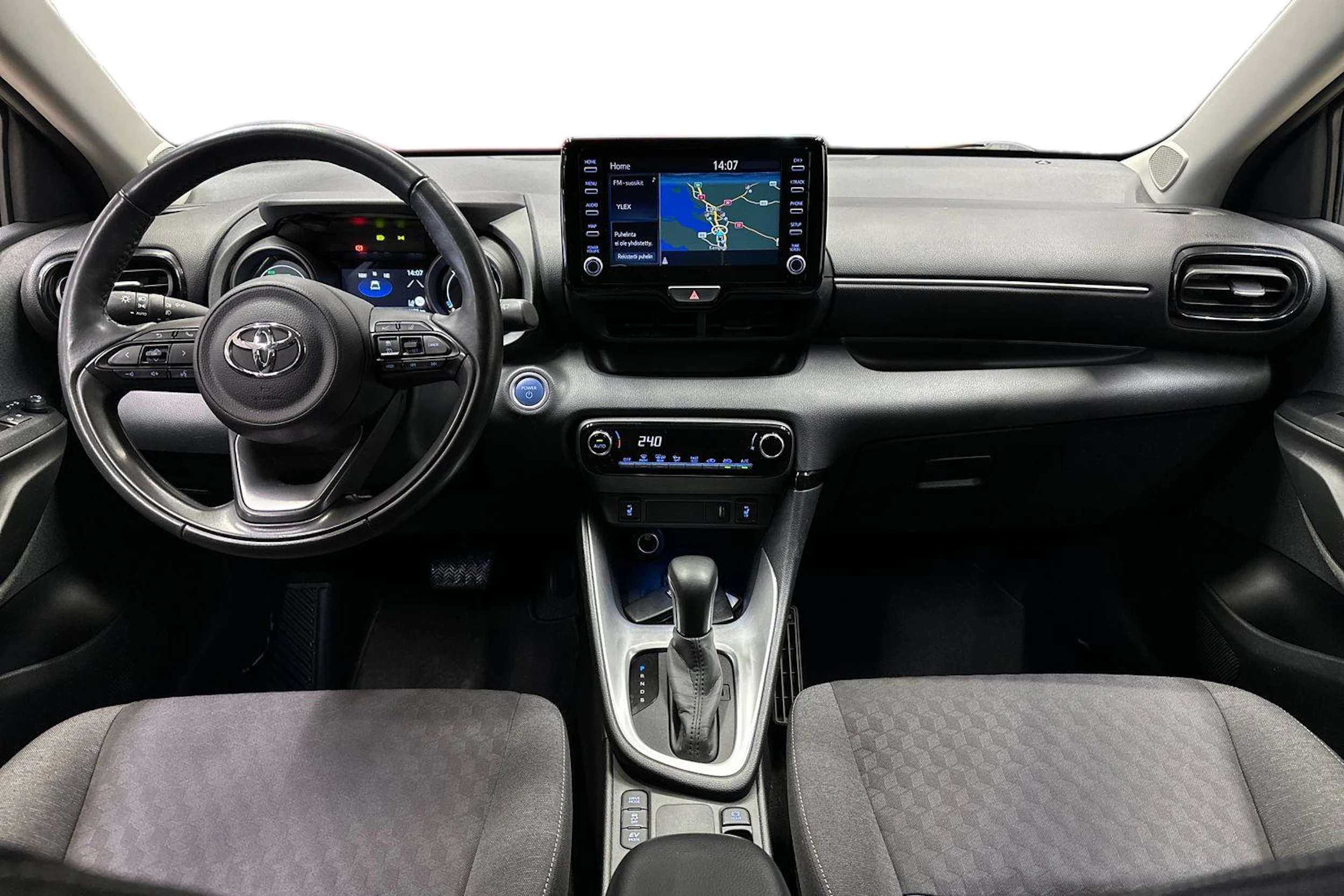 valkoinen Toyota Yaris 2022 kuva 7.