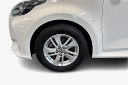 valkoinen Toyota Yaris 2022 kuva 11.