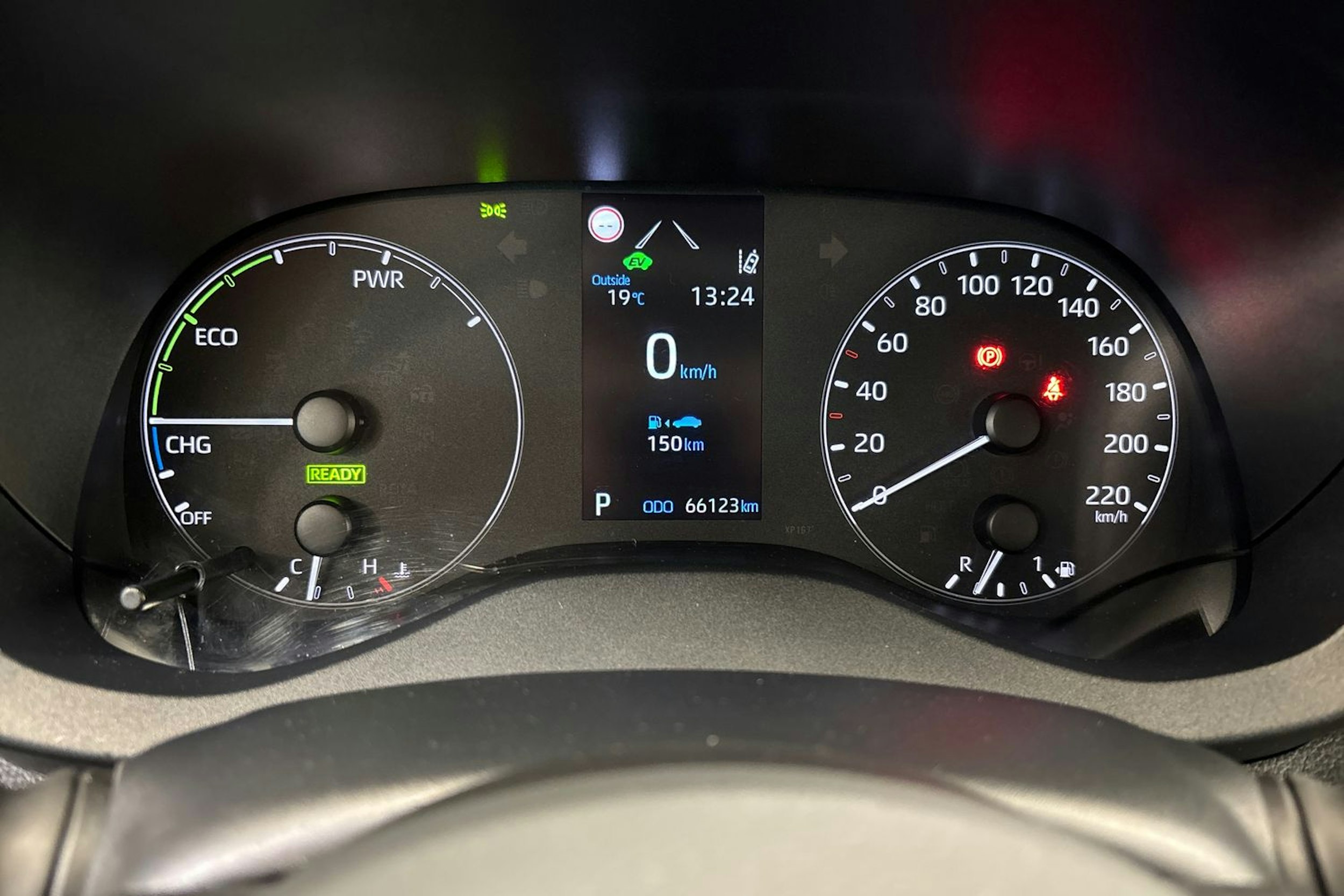 valkoinen Toyota Yaris 2022 kuva 17.