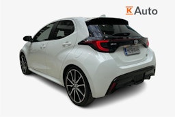 valkoinen Toyota Yaris 2022 kuva 2.