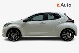 valkoinen Toyota Yaris 2022 kuva 6.