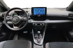 valkoinen Toyota Yaris 2022 kuva 9.