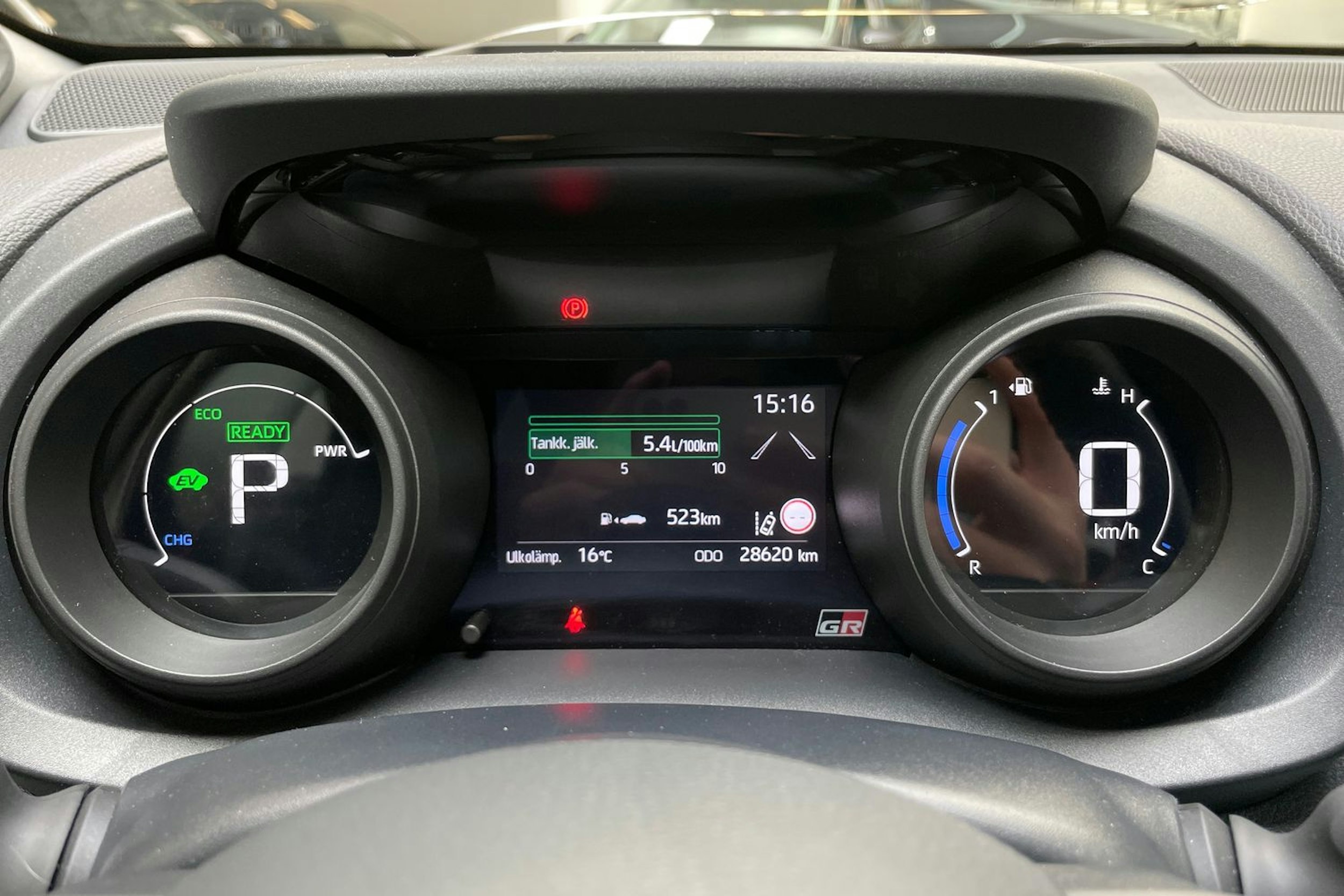 valkoinen Toyota Yaris 2022 kuva 14.