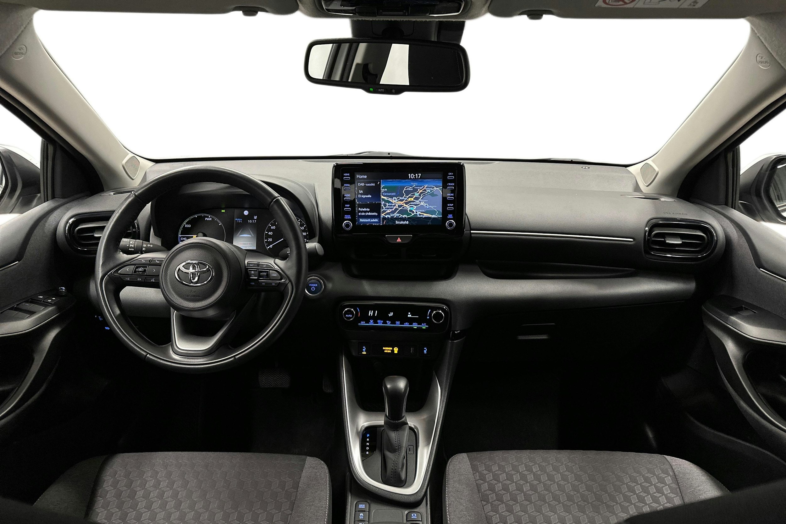 valkoinen Toyota Yaris 2022 kuva 9.