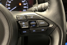 valkoinen Toyota Yaris 2022 kuva 18.