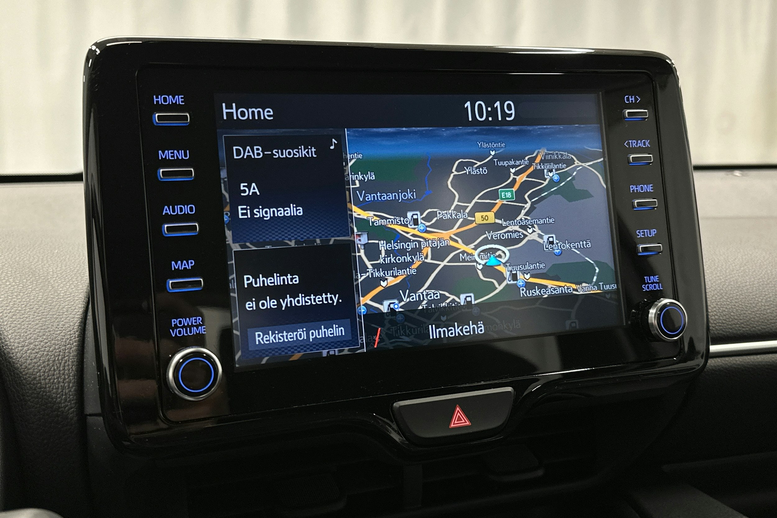 valkoinen Toyota Yaris 2022 kuva 20.