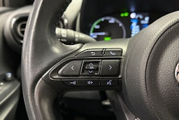 harmaa Toyota Yaris 2022 kuva 20.