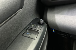 harmaa Toyota Yaris 2022 kuva 22.