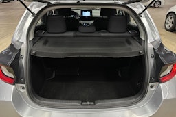 harmaa Toyota Yaris 2022 kuva 23.