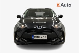 musta Toyota Yaris 2022 kuva 5.