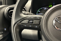 sininen Toyota Yaris 2022 kuva 14.