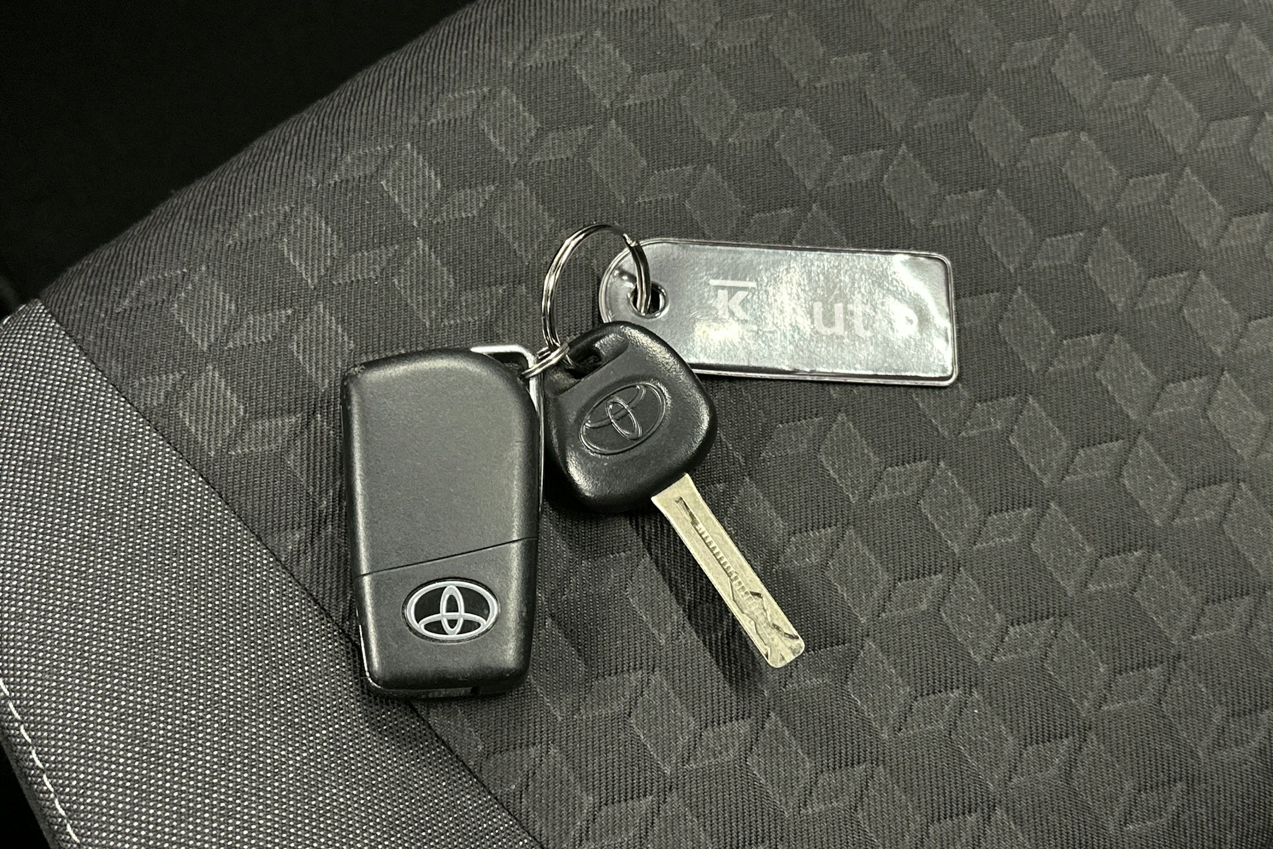 sininen Toyota Yaris 2022 kuva 21.