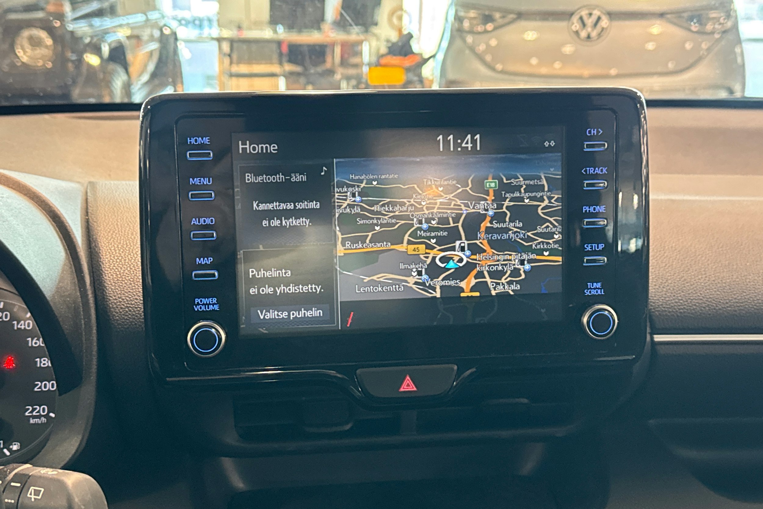 valkoinen Toyota Yaris 2022 kuva 15.