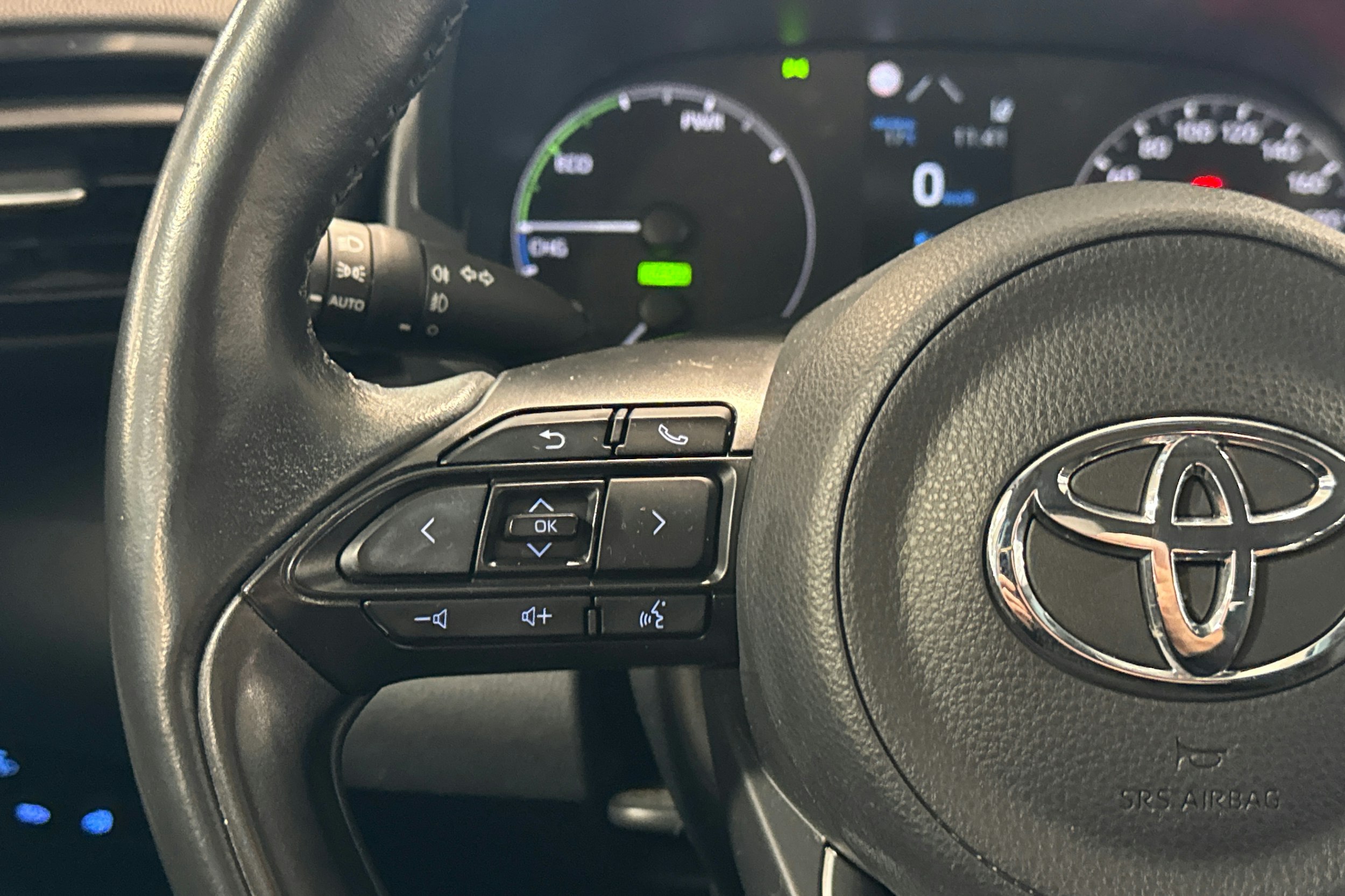 valkoinen Toyota Yaris 2022 kuva 19.