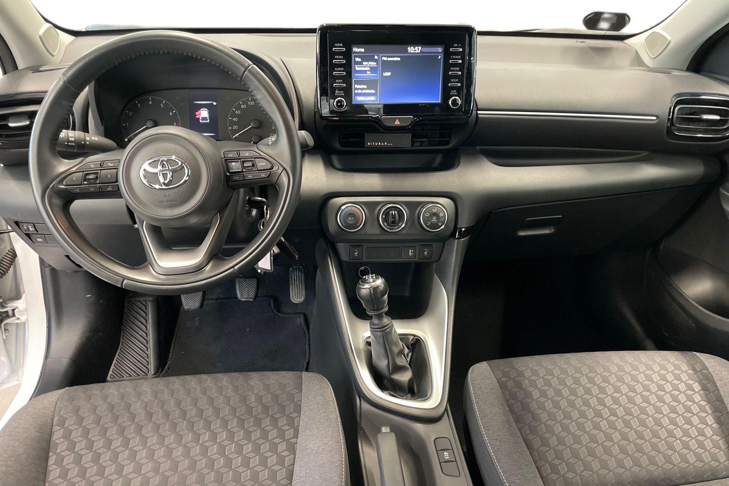 Toyota Yaris 1,5 VVT-iW Active 2023, kuva 7/20
