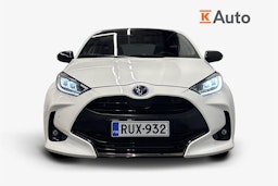 valkoinen Toyota Yaris 2023 kuva 5.