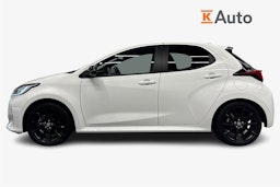 valkoinen Toyota Yaris 2023 kuva 6.