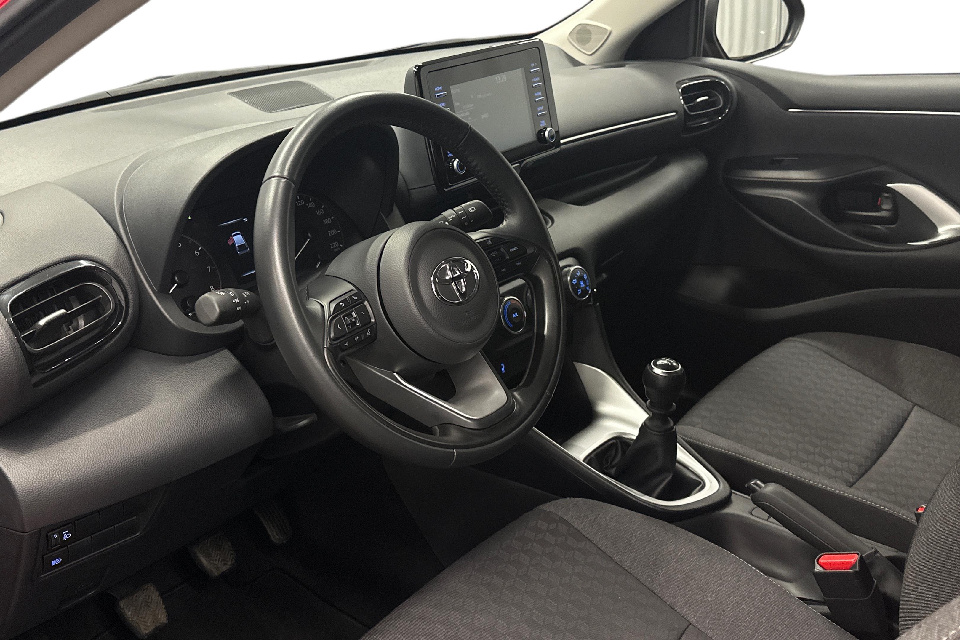 Toyota Yaris 1,5 VVT-iW Active 2024, kuva 6/27