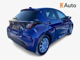 sininen Toyota Yaris 2024 kuva 2.