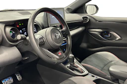 hopea Toyota Yaris 2024 kuva 8.