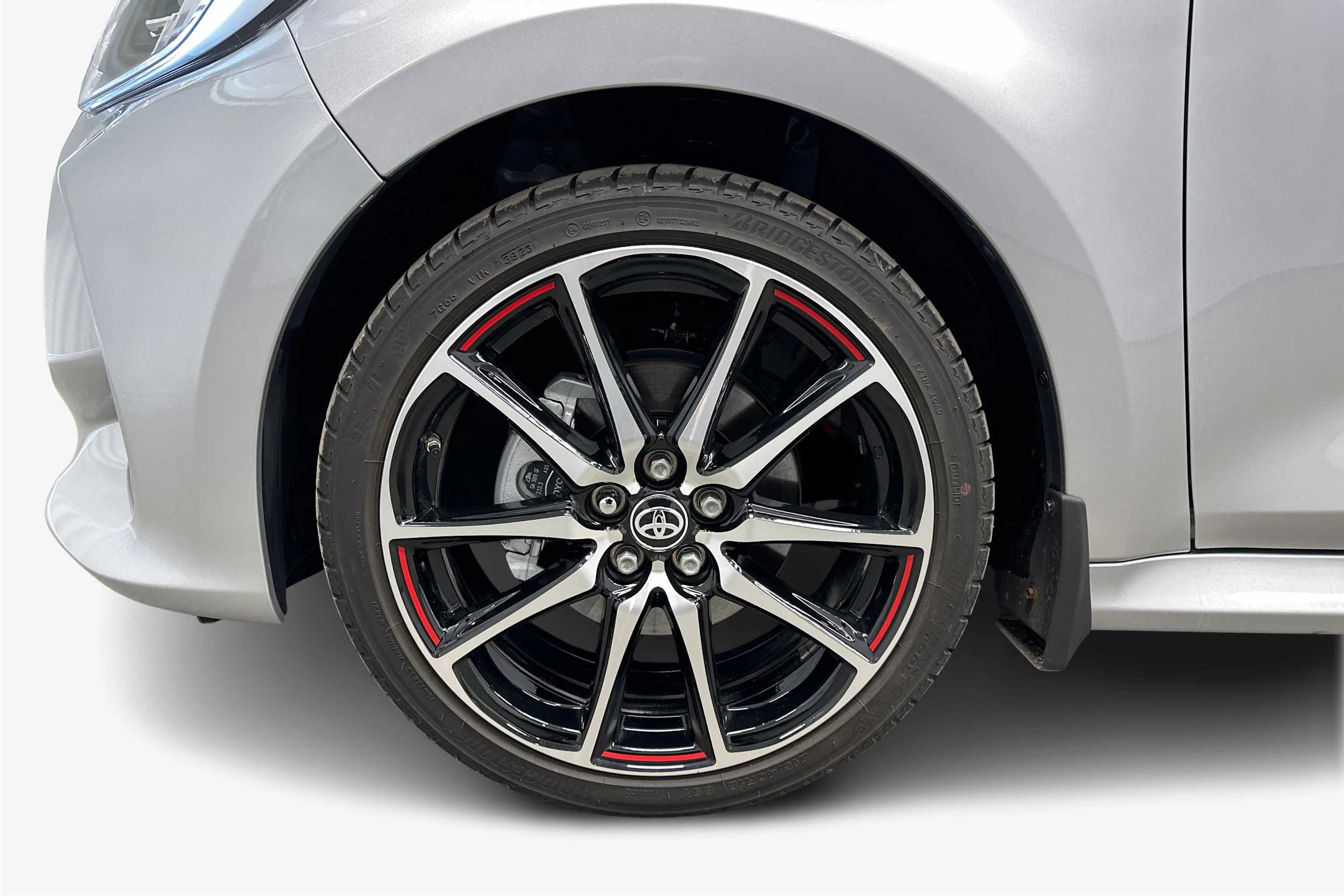 hopea Toyota Yaris 2024 kuva 12.