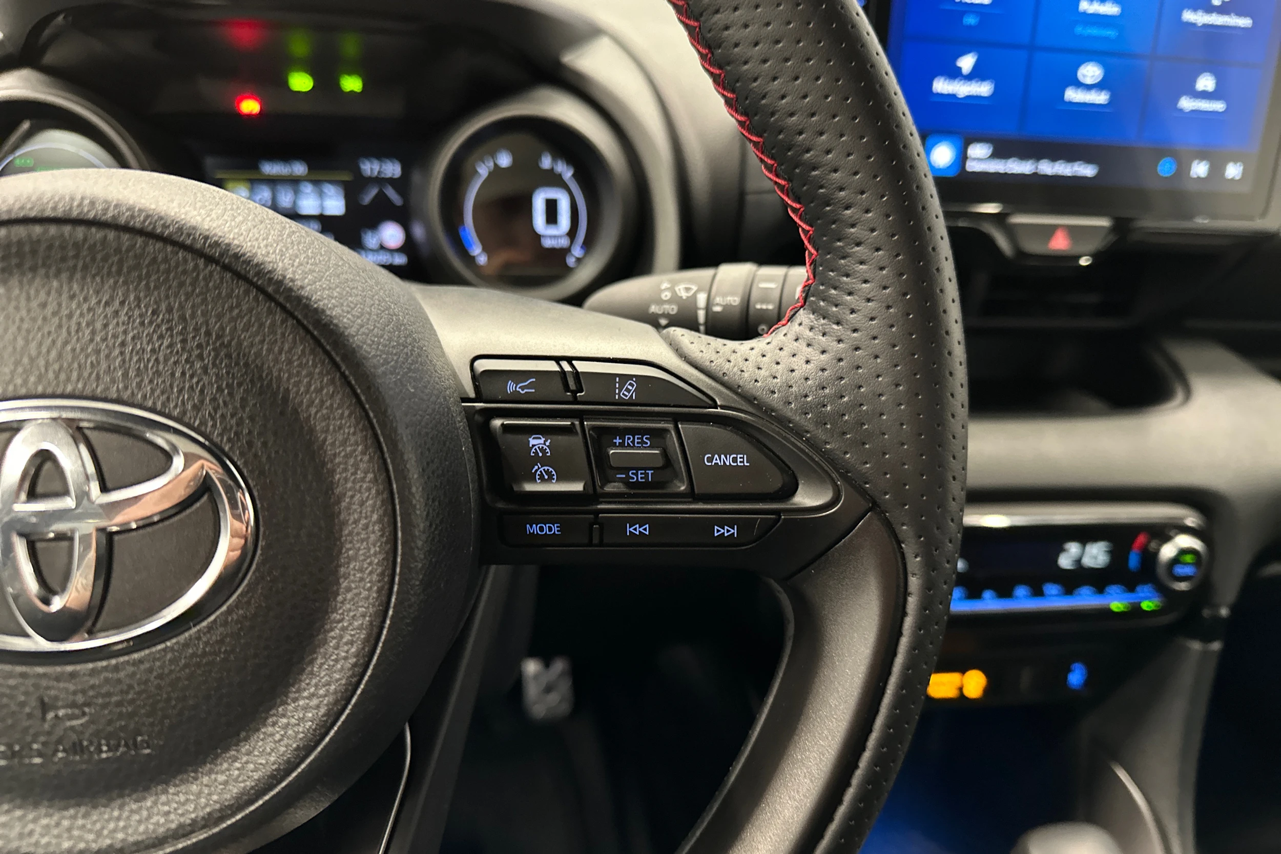 hopea Toyota Yaris 2024 kuva 16.