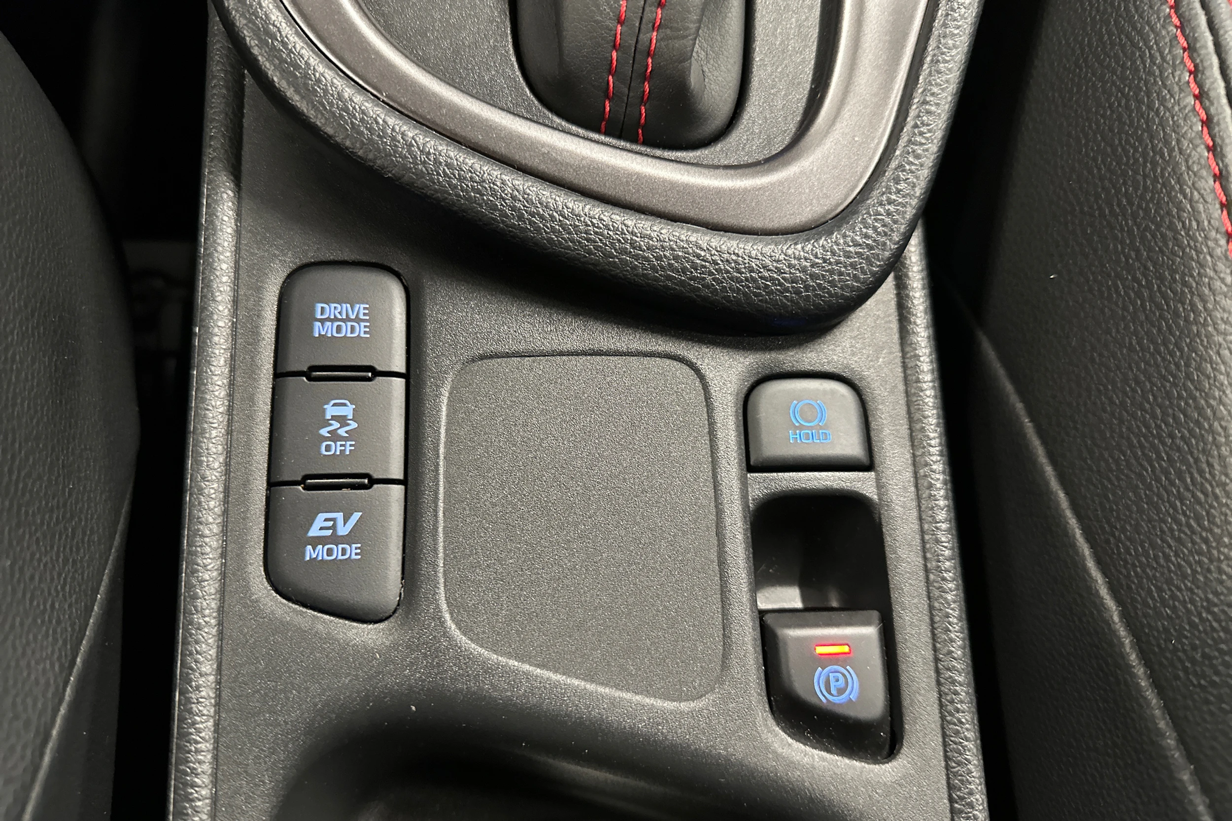 hopea Toyota Yaris 2024 kuva 26.