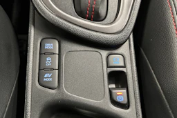 hopea Toyota Yaris 2024 kuva 26.