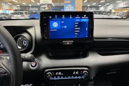 hopea Toyota Yaris 2024 kuva 22.