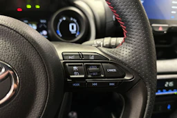hopea Toyota Yaris 2024 kuva 28.
