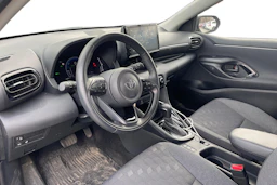 ruskea (beige) Toyota Yaris 2024 kuva 3.