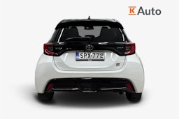 Valkoinen Toyota Yaris 2024 kuva 3.