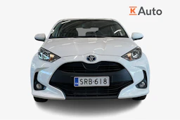 valkoinen Toyota Yaris 2024 kuva 4.