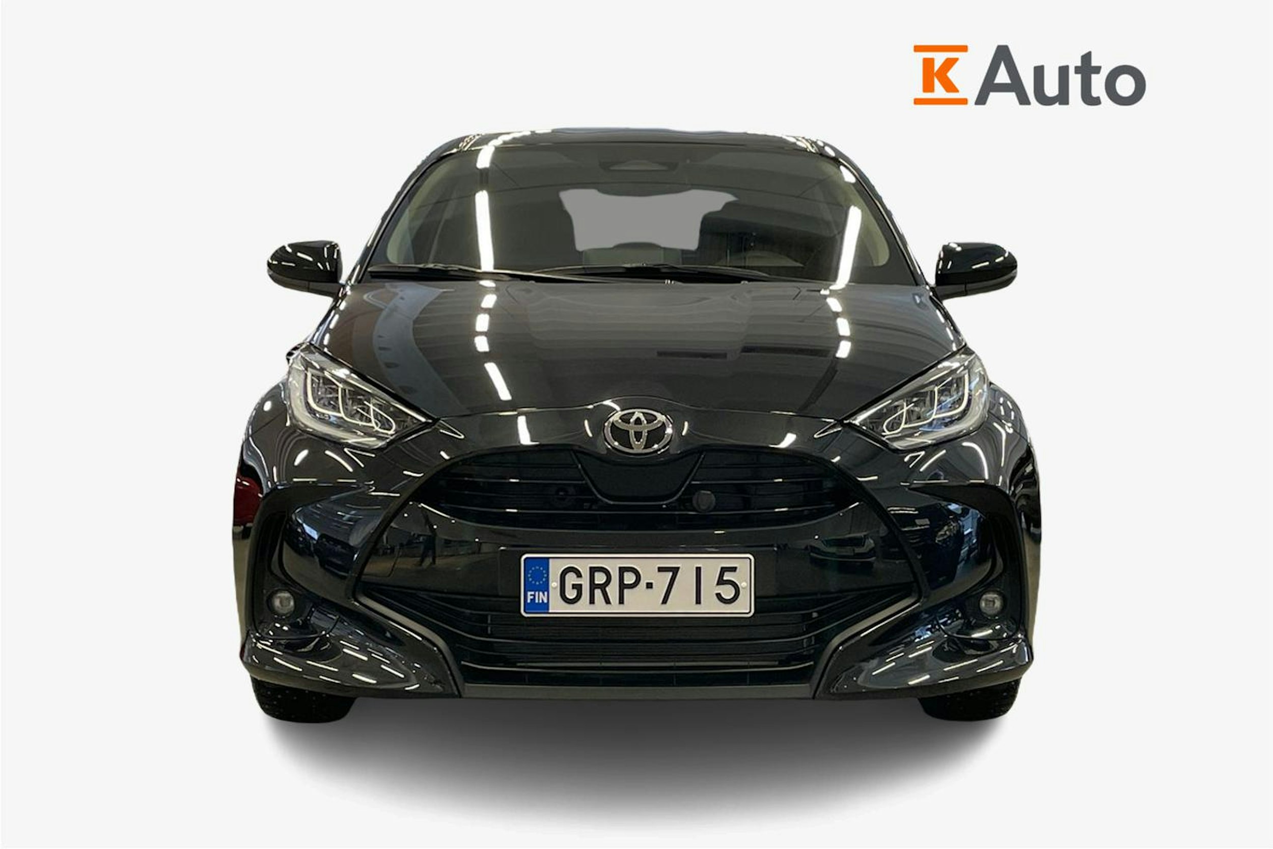 Musta Toyota Yaris 2025 kuva 5.