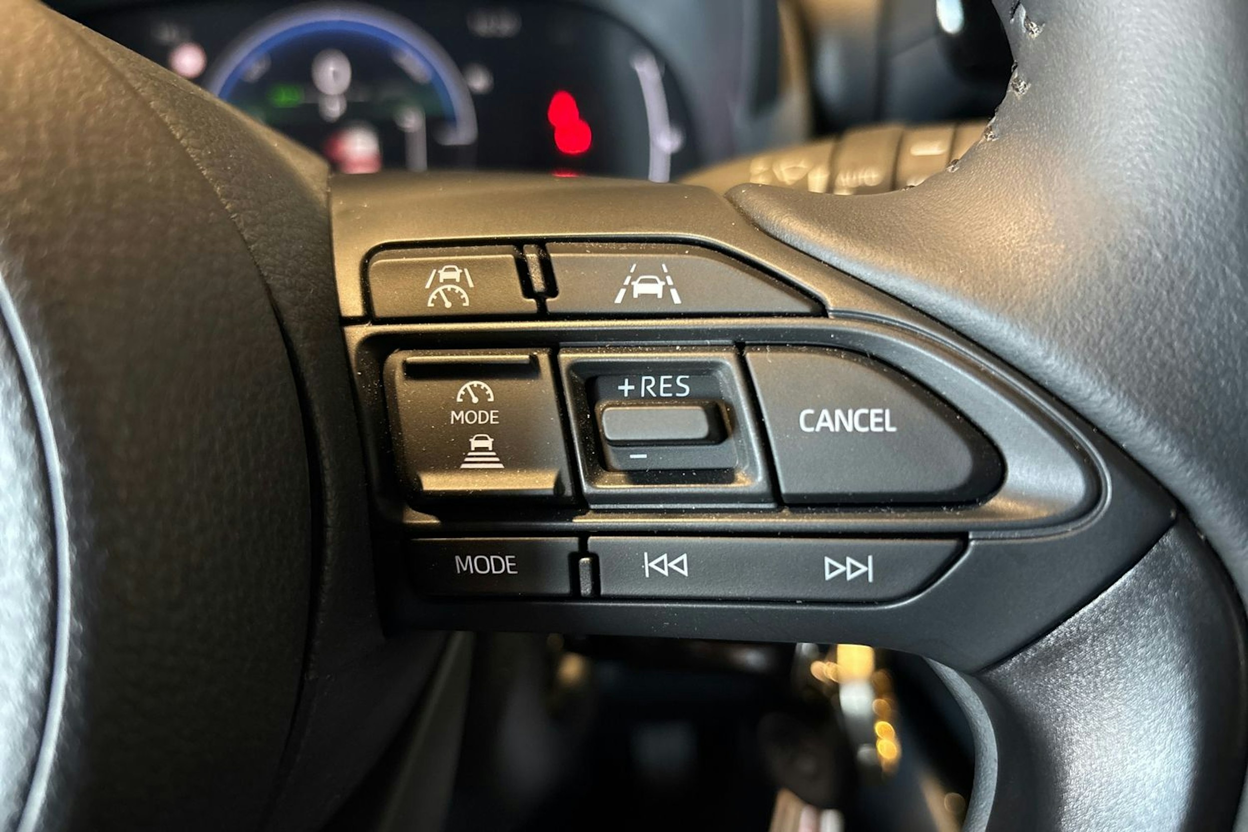 Harmaa Toyota Yaris 2025 kuva 20.