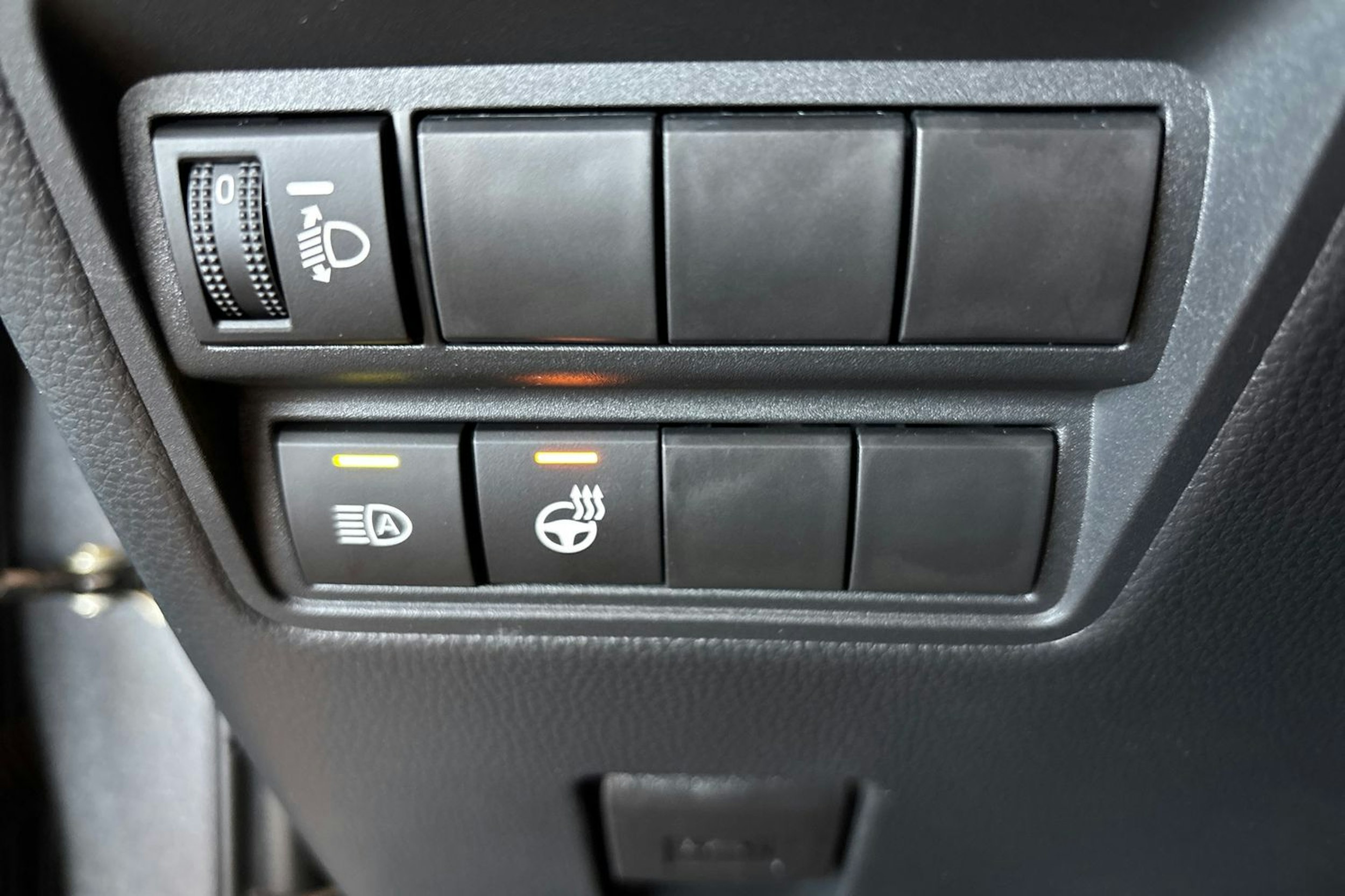 Harmaa Toyota Yaris 2025 kuva 21.