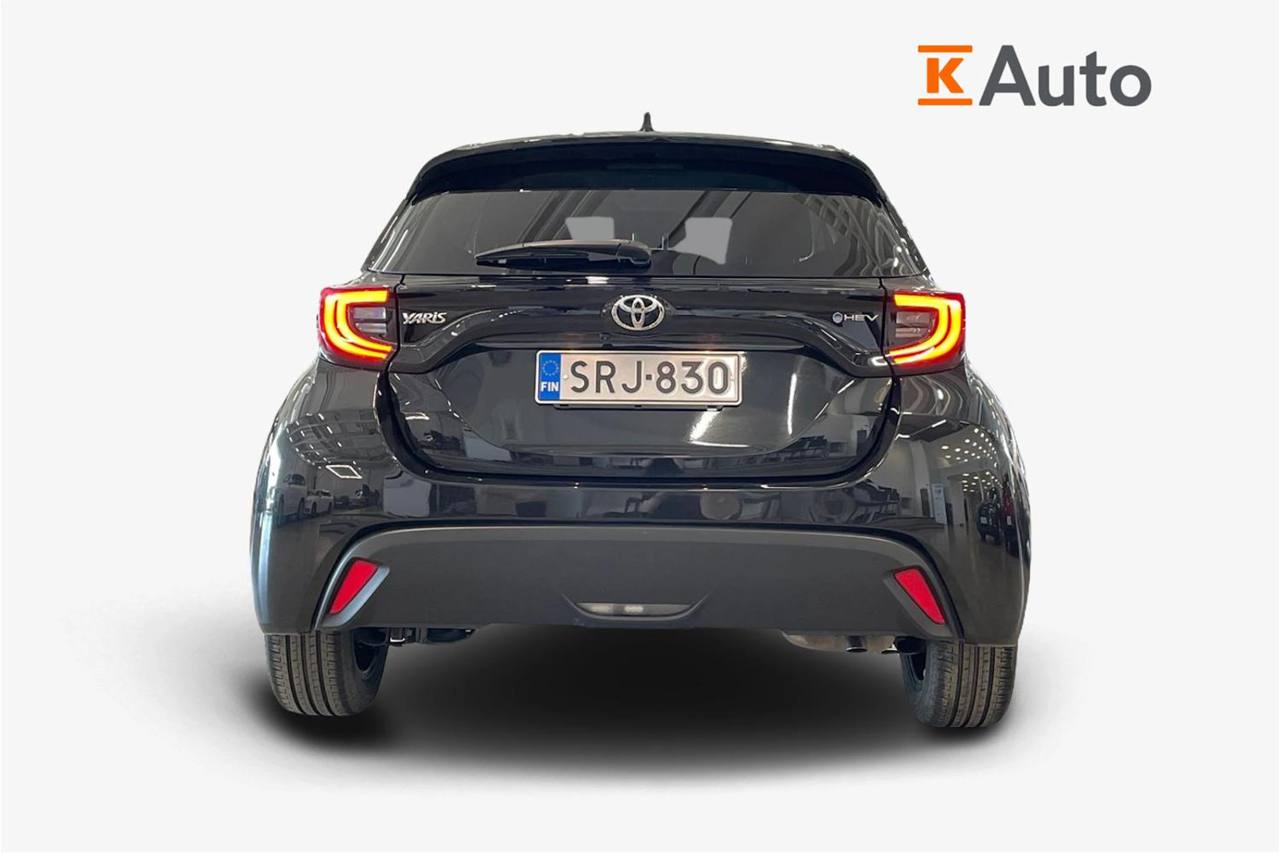 musta Toyota Yaris 2025 kuva 4.