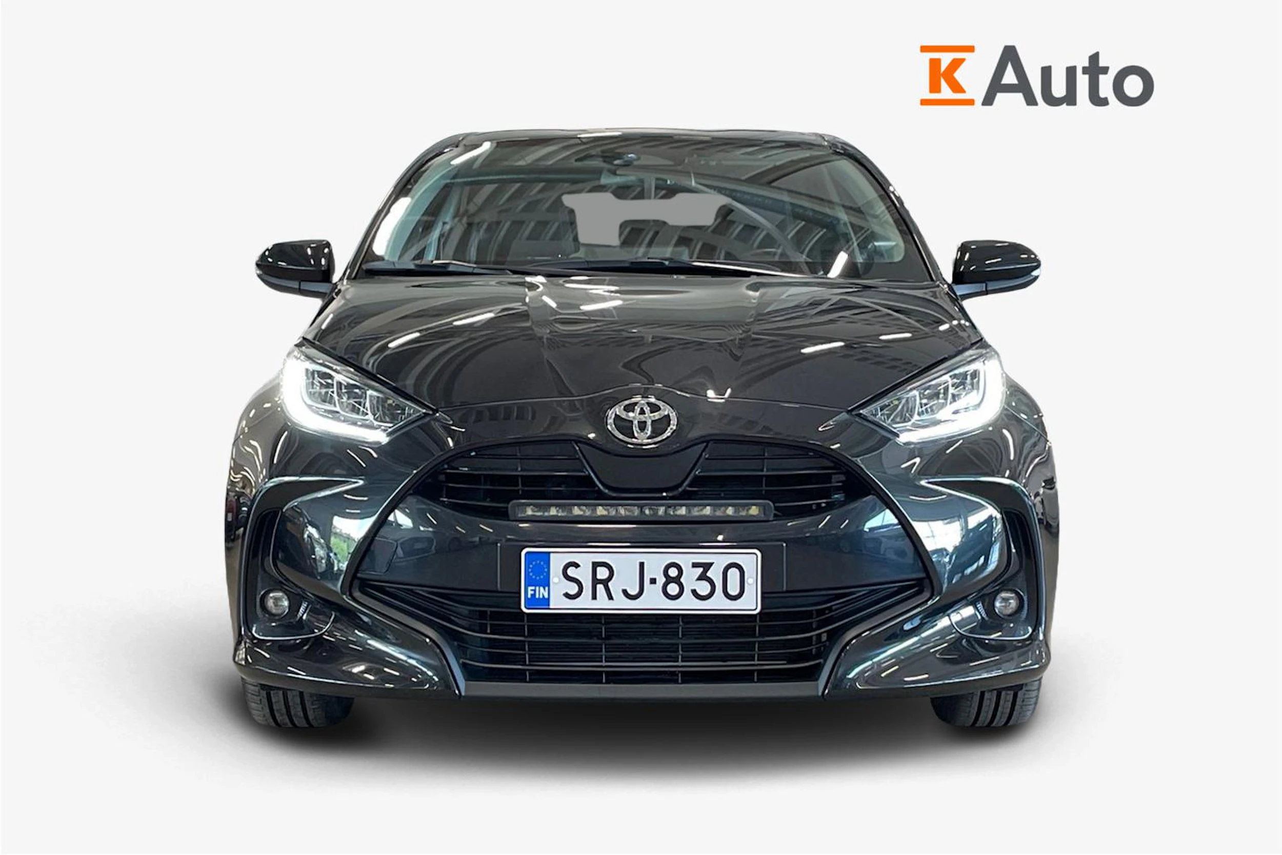 musta Toyota Yaris 2025 kuva 5.